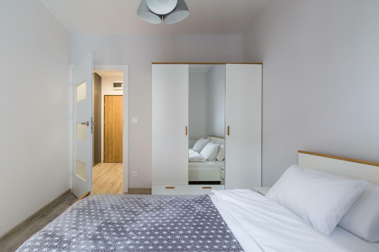 פוזנן Luksusowy Apartament Przy Targach מראה חיצוני תמונה